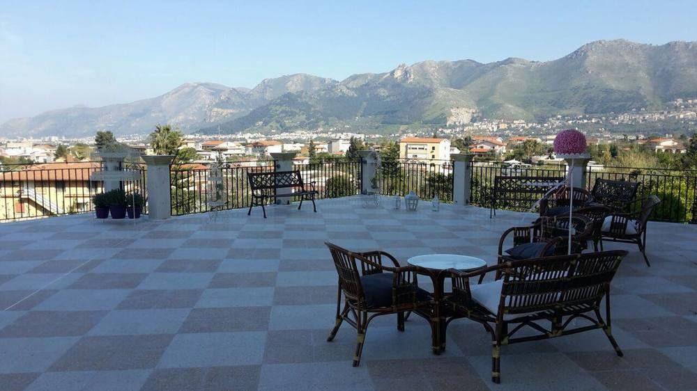 Rocca Di Bed & Breakfast