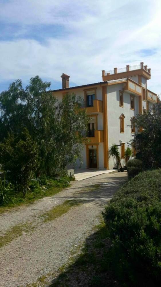 Bed & Breakfast Rocca Di 3*